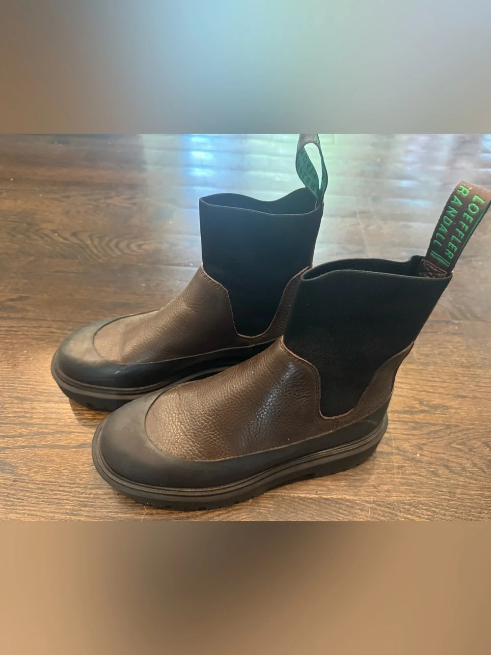 Loeffler Randall womens suri snow boots Chocolate and Black size 9.5